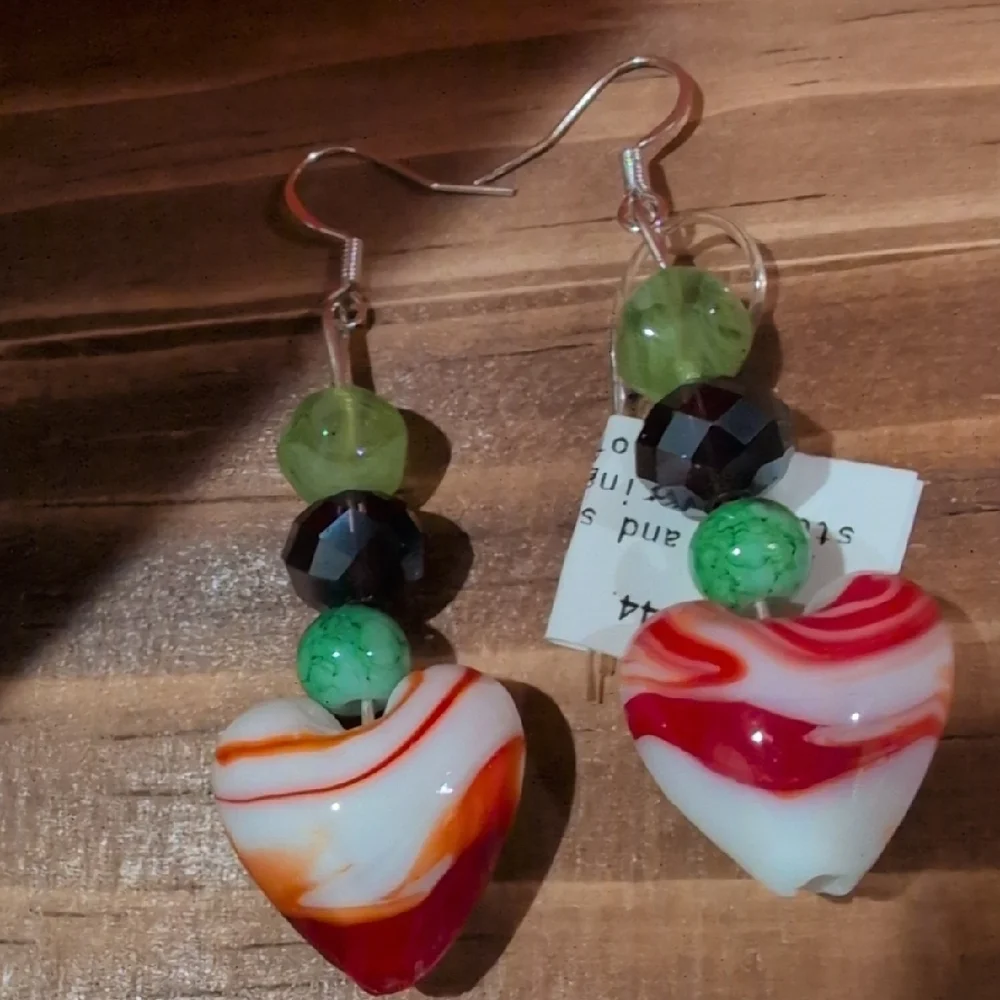 Handmade Heart Earrings with Green and Red Accents - Picture 3 of 4